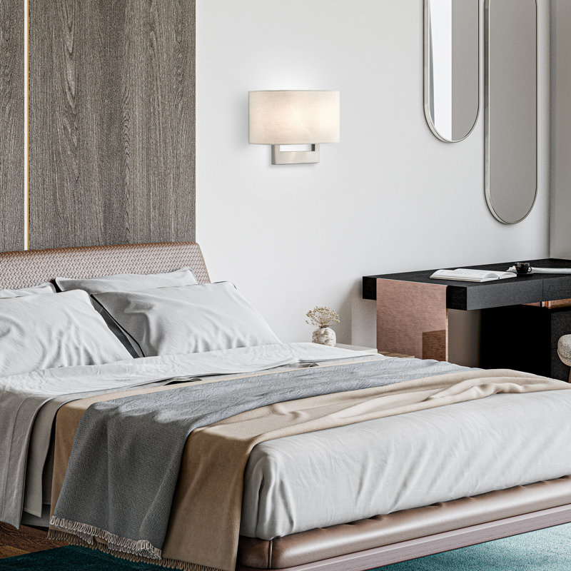 Applique murale en acier Rakhee, Nickel brossé, Beige, H 9 po x l 13 po x P 3,95 po