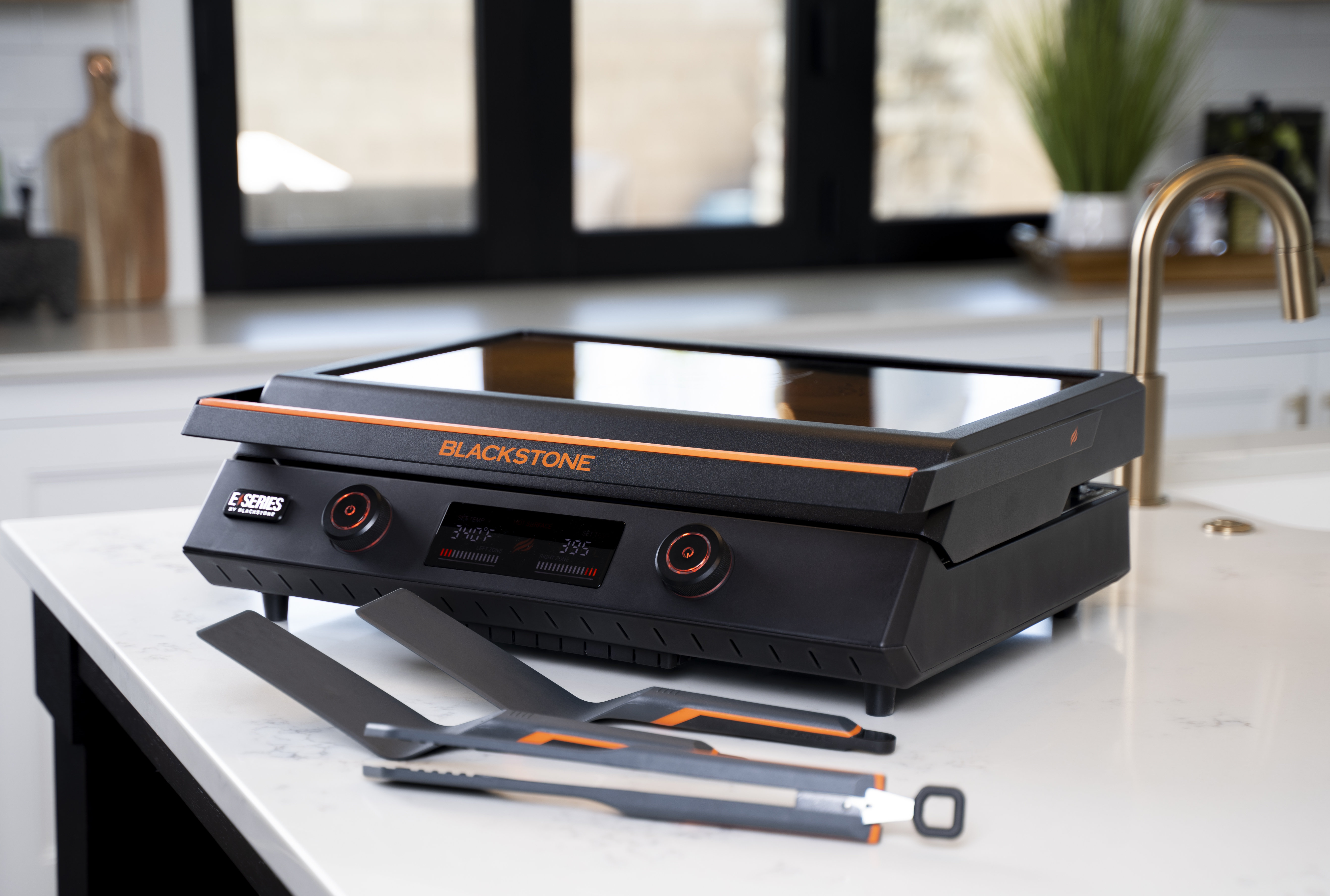 Blackstone E-Series 22" Electric Tabletop Griddle & Reviews | Wayfair