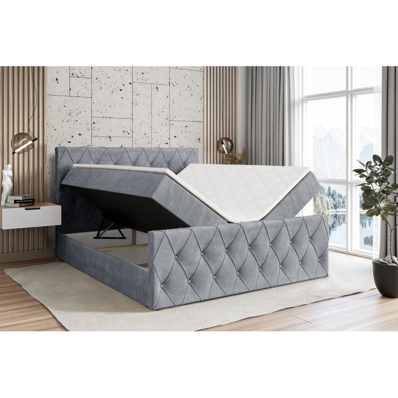 Bed, 180 x 200cm