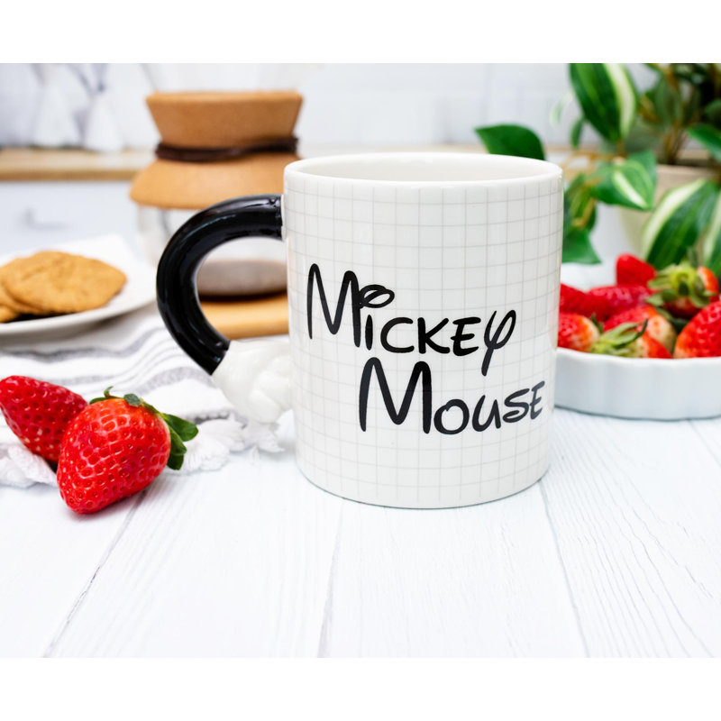 Tasse en céramique à poignée sculptée Disney Mickey Mouse | Peut contenir 20 onces
