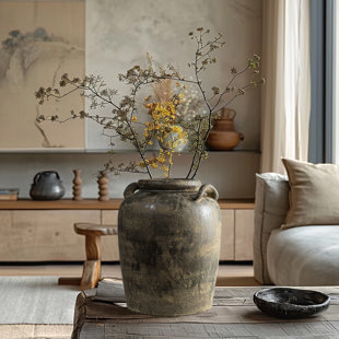  Hotham Handmade Terracotta Table Vase