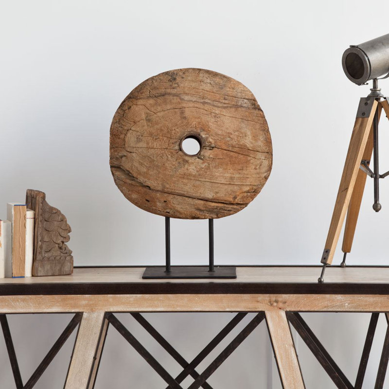 Aksa Handmade Geometric Sculpture