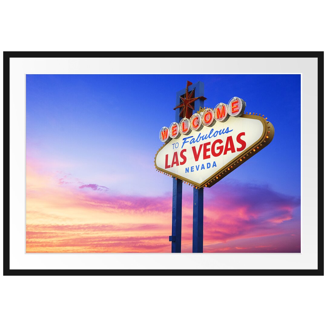 Gerahmtes Poster Las Vegas Schild in der Dämmerung