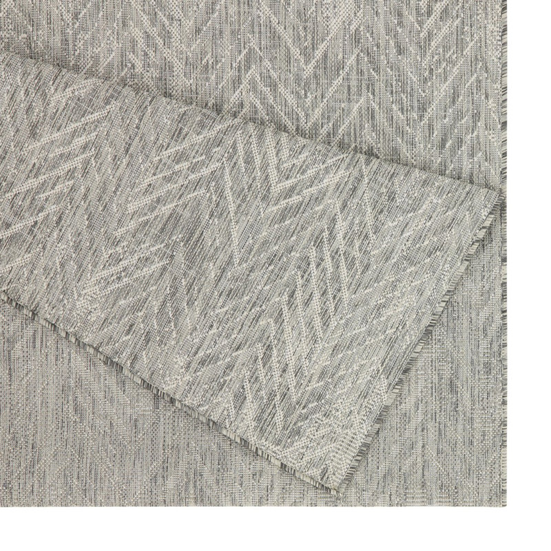 Silver 7 Ft. 10 In. X 10 Ft. 3 In. Indoor/Outdoor Area Rug, Rectangle 7'10" x 10'3"