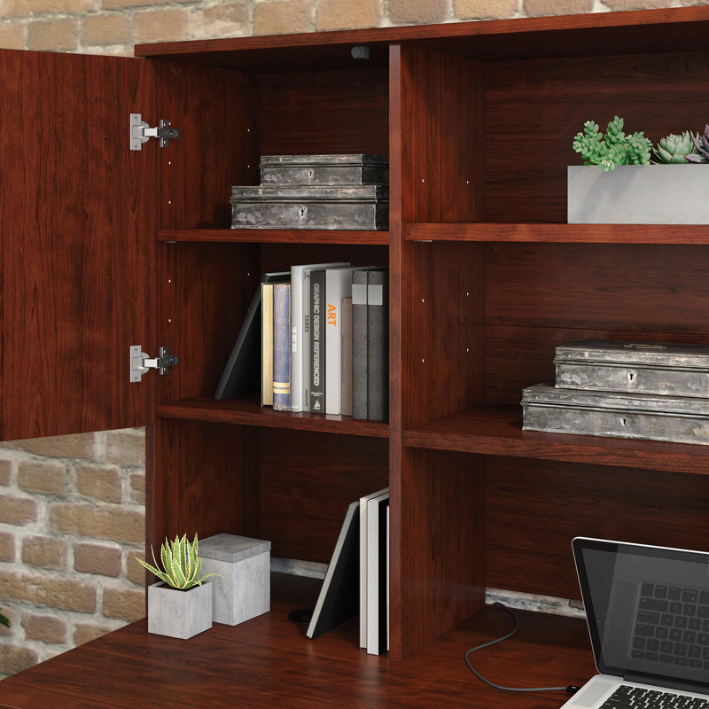 Hutch, Red Finish