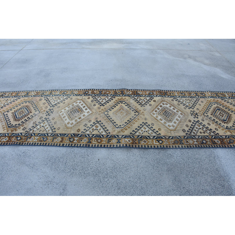 Tapis de couloir beige en laine à motif géométrique 3,1 x 13,0 pi