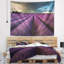 Tapisserie champ floral et ciel dramatique-28486509