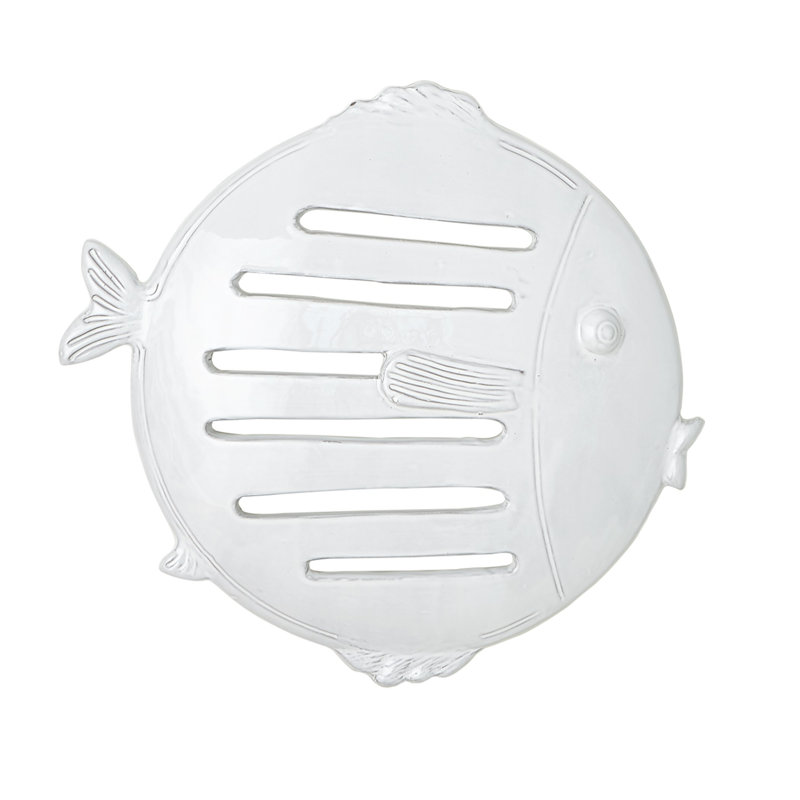 Wall Mount Fish, 18.75" H x 20" W x 2.25" D, Matte White