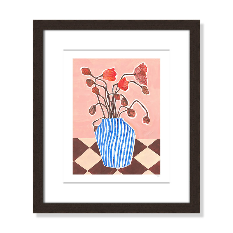 Poppies Print par Violets Print House, L 13 po x H 15 po, Imprimé mat, Noyer à grain ouvert
