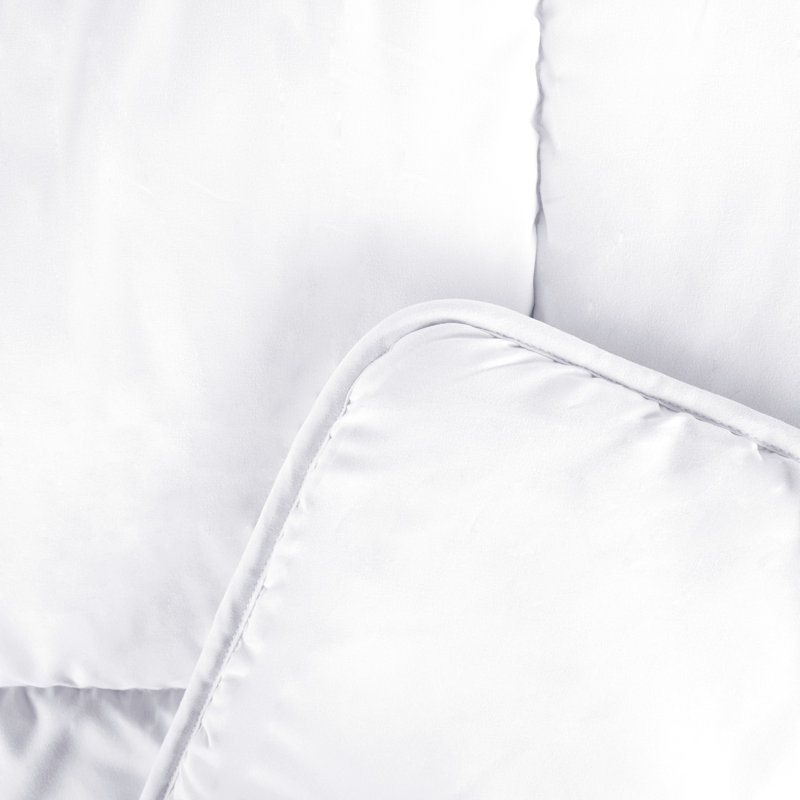Comforter, White