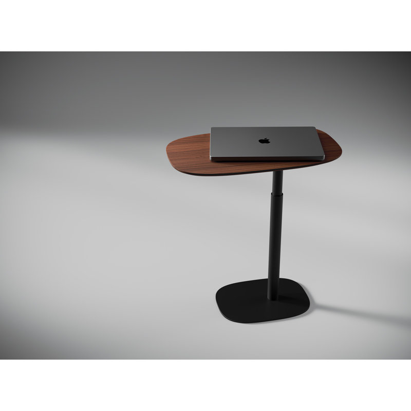 Table de bout Serif, Noyer teint de couleur chocolat