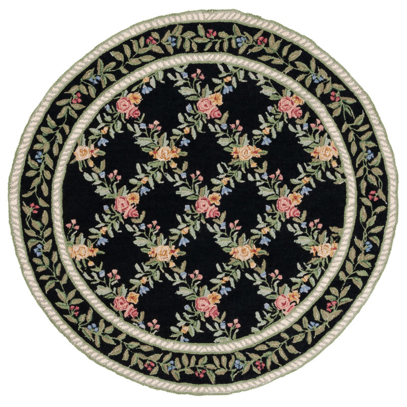 Beyda Hand Hooked Wool Pile Floral Rug, Round 5'6"