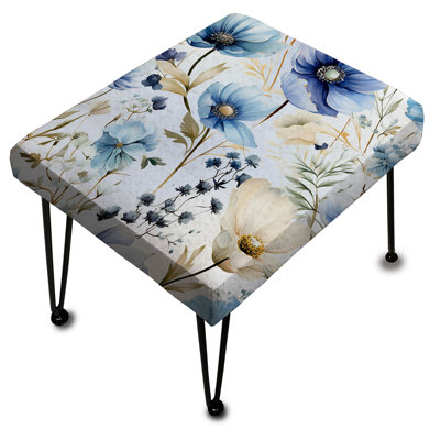 Repose-pieds bleu serein avec aquarelle florale