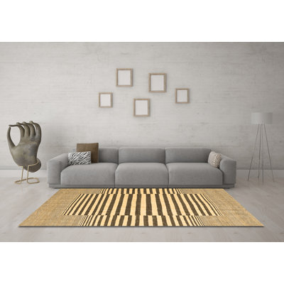 Tapis contemporains brun lavable à la machine 2770