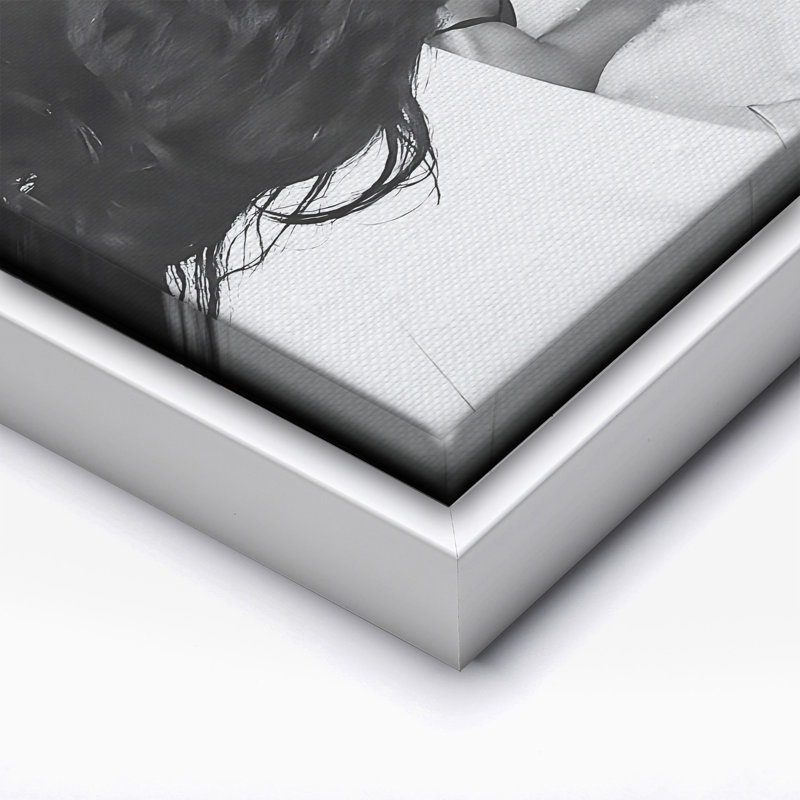 Femme dans la baignoire n ° 1, 24"H x 32"W, Canvas, White Framed