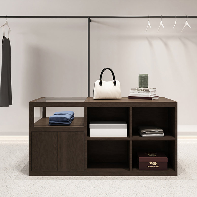 Kennidi, Dark Brown