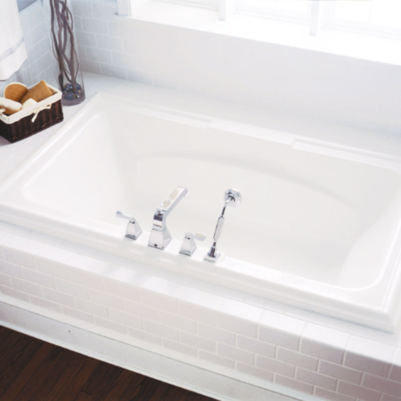 Baignoire à air très épurée 71,5 po x 41,75 po Town Square, Blanc