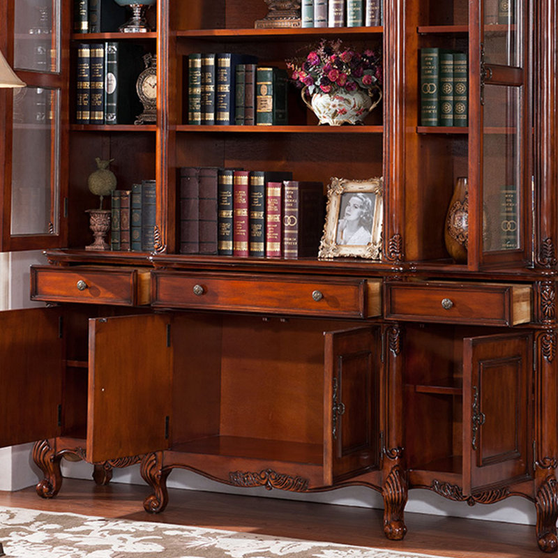 Bibliothèque classique de style américain