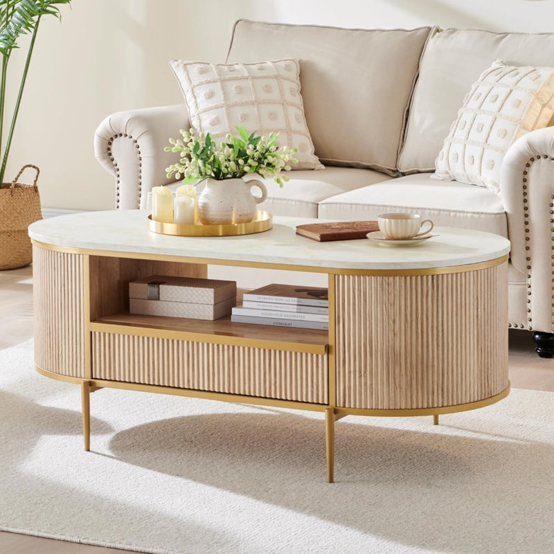 Table basse ovale avec rangement Roseellen, Chêne naturel, Marbre de couleur crème