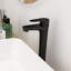 Robinet pour salle de bain à 1 trou en bronze huilé avec poignée simple, bec haut et lavabo de construction durable pour salle de bain, avec valve en céramique lisse à connexion rapide mise en place facile