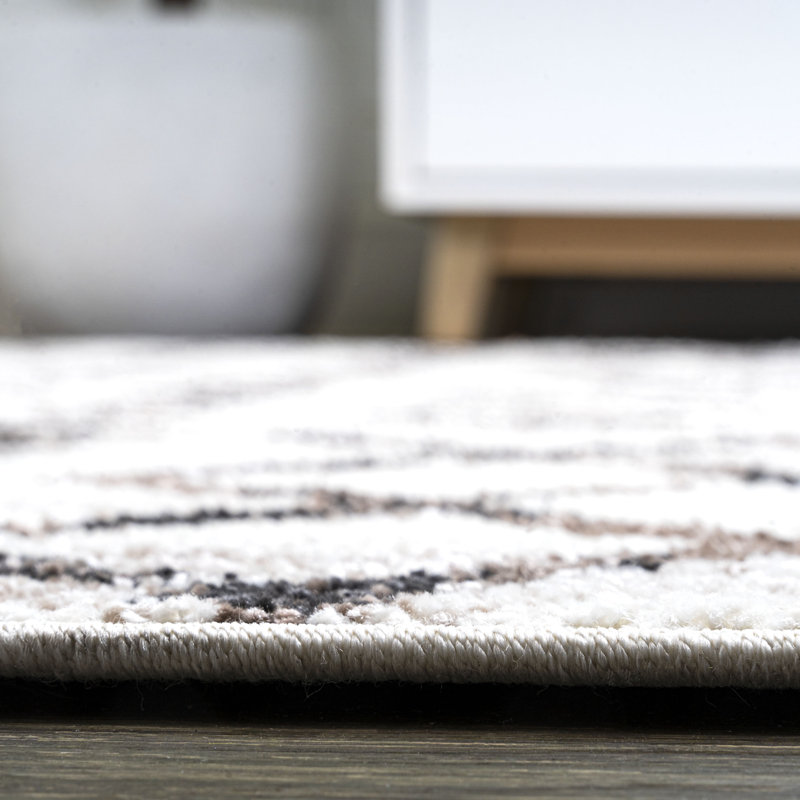 Kinch Moroccan Diamond Ivory/Brown Rug, Rectangle 7'8" x 10'