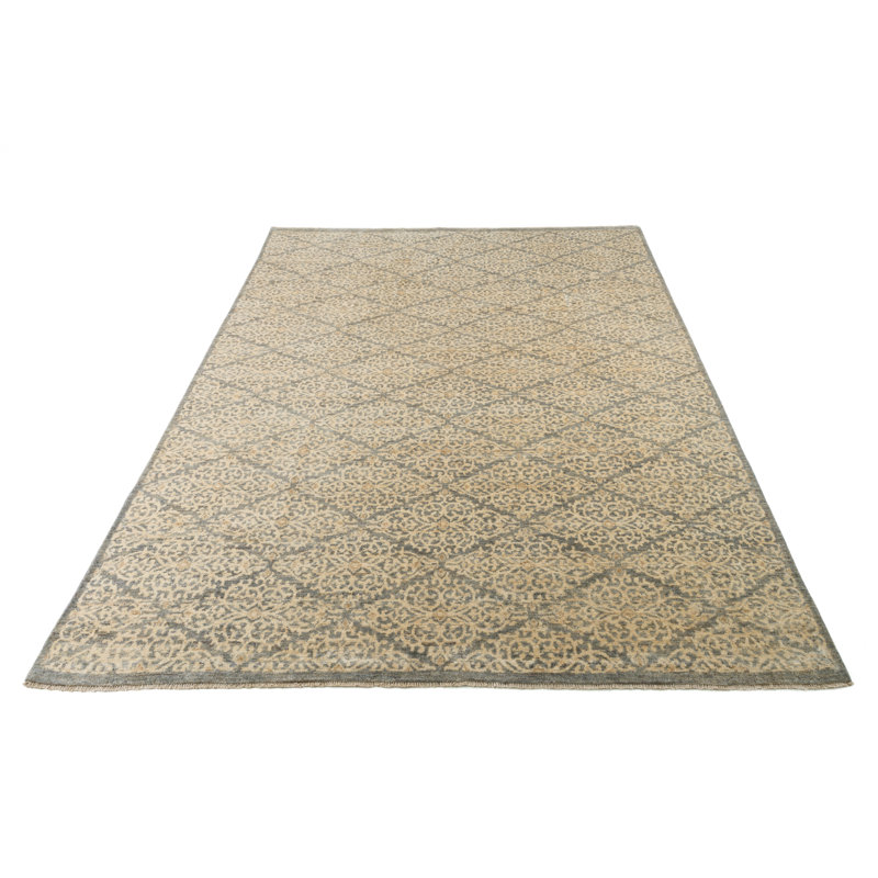 Claussen Hand Knotted Wool Damask Indoor Rug, Rectangle 5'6" x 8'6"