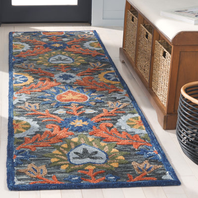 Tapis floral en laine Shanise
