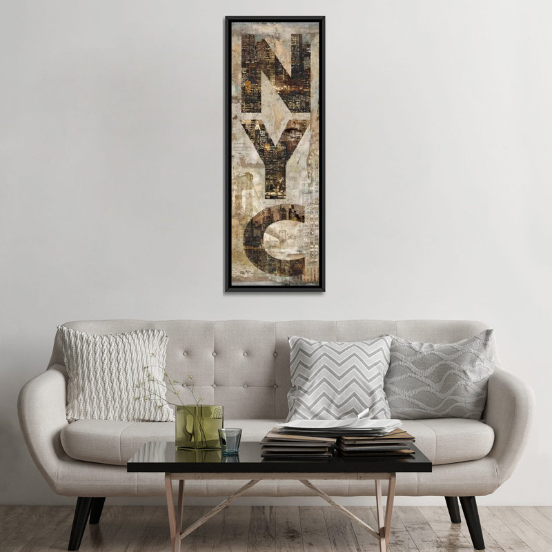 NYC Vertical par Luke Wilson - reproduction d'art sur toile tendue, H 36 po x l 12 po x P 1,5 po, Toile avec cadre noir