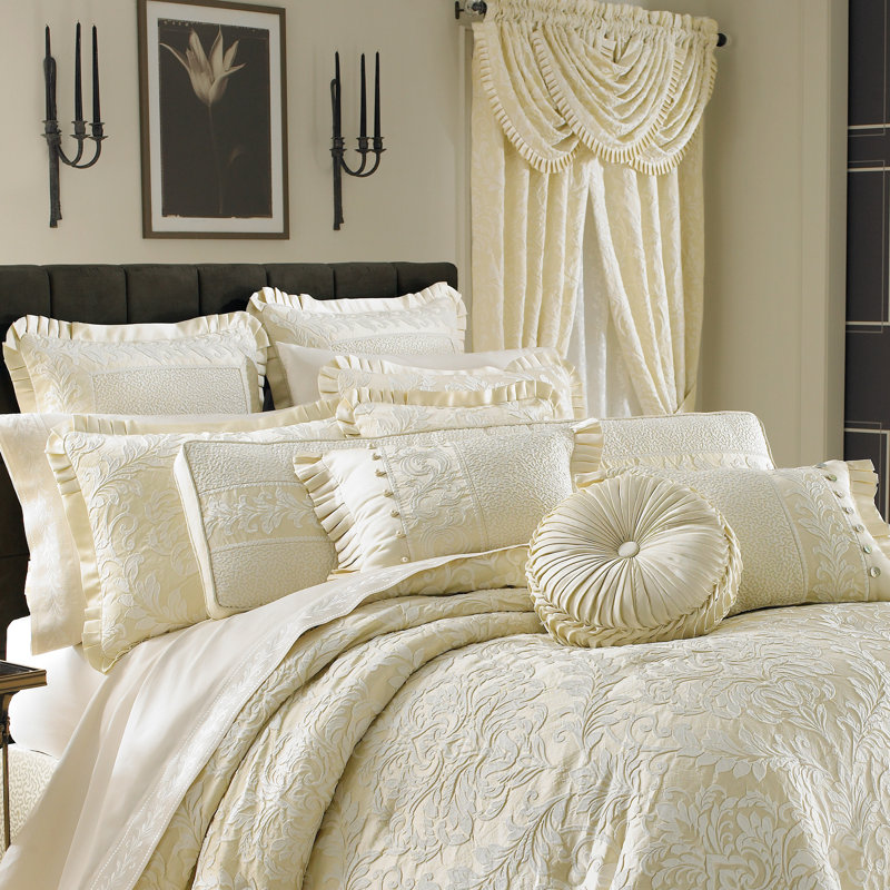 Marquis 3Pc. Duvet Set, Queen Duvet Cover + 2 Standard Shams