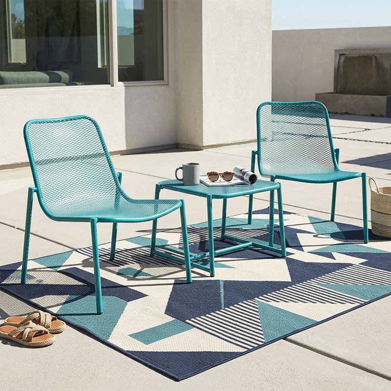 Ensemble de conversation d'extérieur 3 pièces avec structure en fer et 2 chaises en maille, 1 table d'appoint durable et élégante pour les patios et les jardins