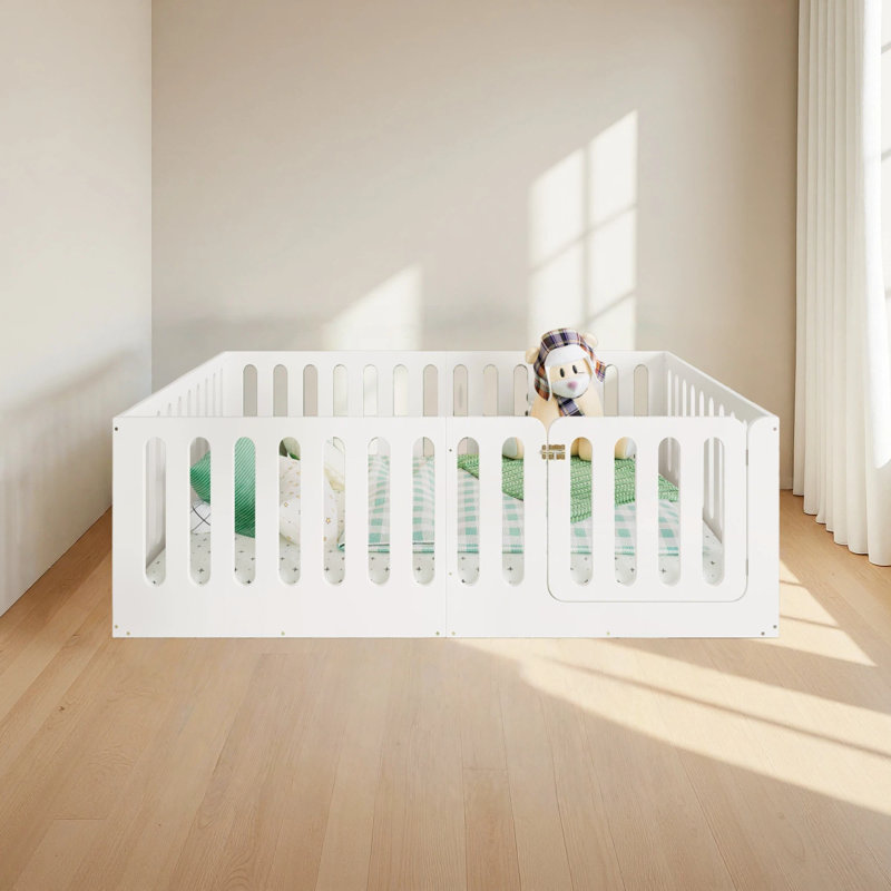 Lit sur pied avec clôture haute pour enfants, lit Montessori pour enfants en bois massif avec porte, conception à profil bas et sans sommier