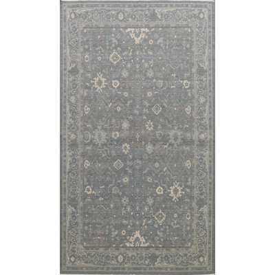Tapis gris en laine