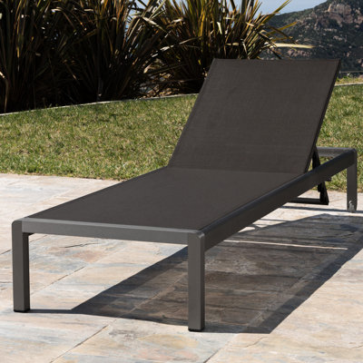 Chaise d'extérieur grise - Design ergonomique et respirant
