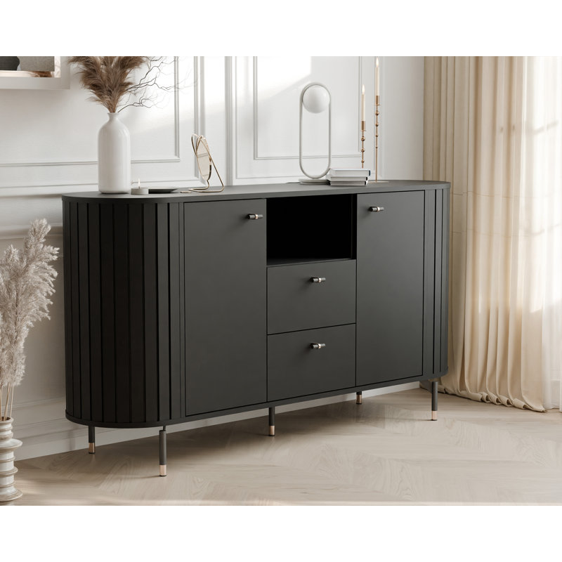 Taquon 150cm Sideboard, Black