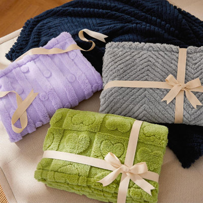 1 Pack 2 Dog Blankets For Small Dogs - 2Pcs Washable Soft Fluffy Puppy Blanket With Premium 300GSM Coral Fleece, Cozy Cat Blankets For Indoor Cats, Fuzzy Pet Blanket For Kitten, Light Grey