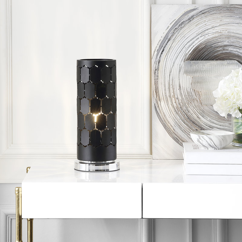 Madrina Metal Table Lamp