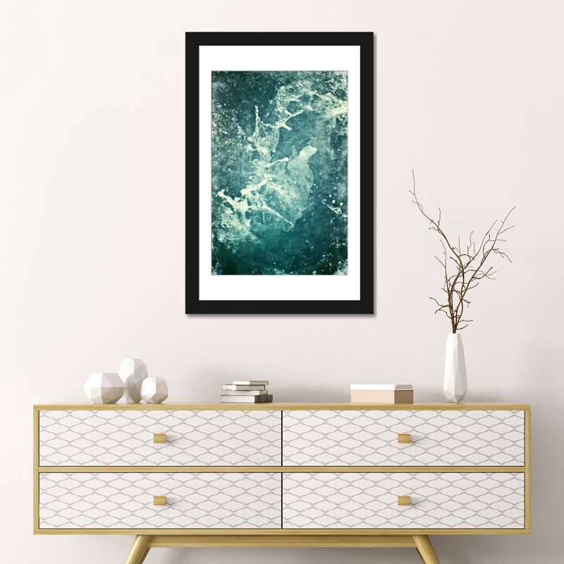 « water ii », reproduction d’art sur toile, H 32 po x l 24 po x P 1 po, Papier d'art encadré noir, Blanc