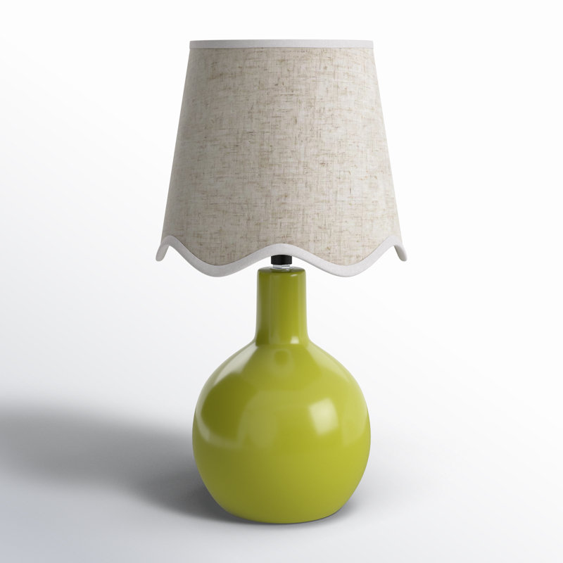 Lampe de table Canvey Maura, Vert, Beige, H 15 po x l 9 po x P 9 po