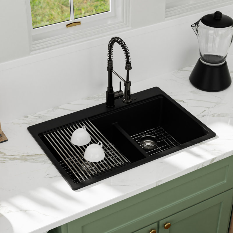 Évier de cuisine à montage sur plan 33 po x L 22 po à quartz, évier de cuisine à double cuve 60/40 en granite noir avec grille d'évier, crépine, planche à découper, passoire et support à enrouler