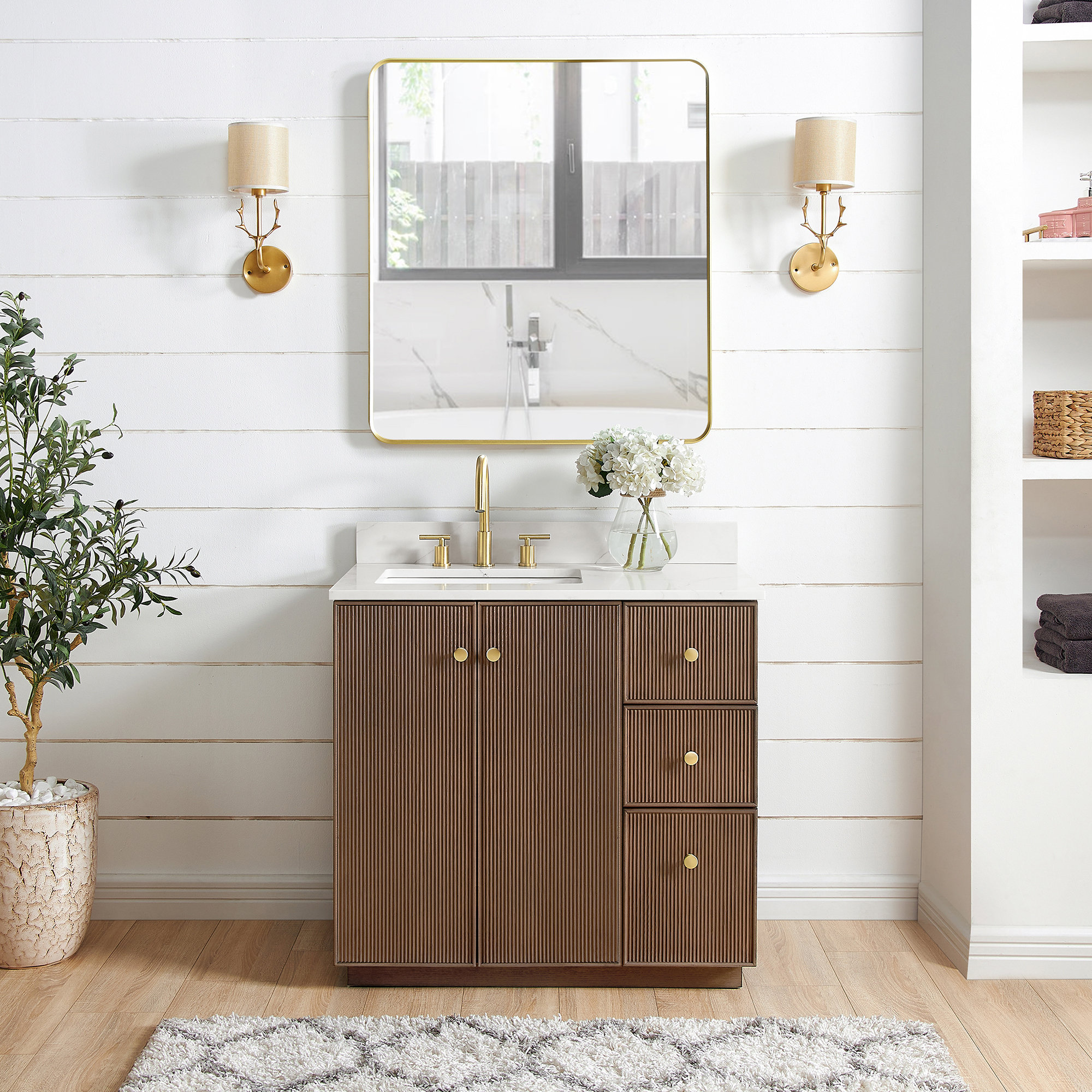 Amella 36'' Single Bathroom Vanity, Dark Brown Oak