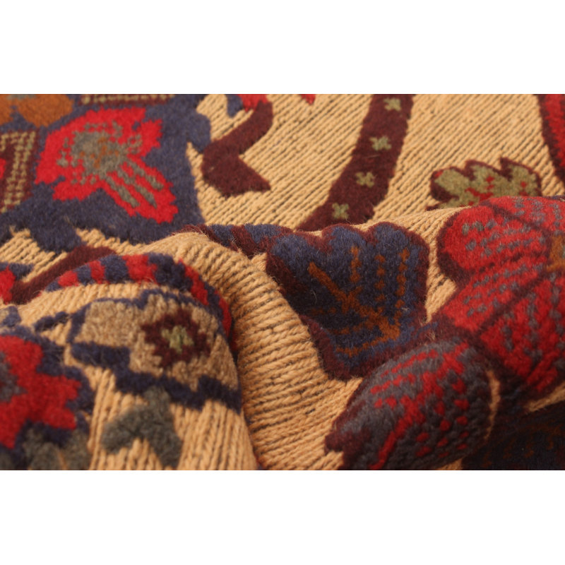 Tapis rouge tadjik ivoire 2 pi 7 po x 12 pi 2 po