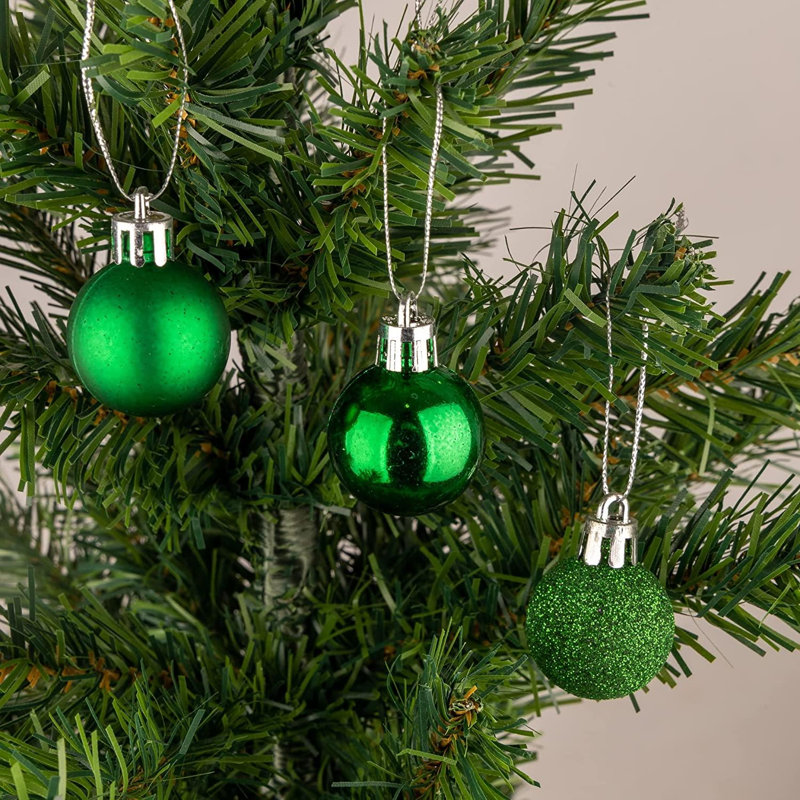 Polyvinyl Chloride (PVC) Bauble, 3cm H x 3cm W x 3cm D, Green