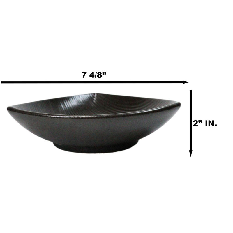 Ensemble de 6 assiettes de service triangulaires profondes Kokuyo noires minimalistes pour apéritifs et salades