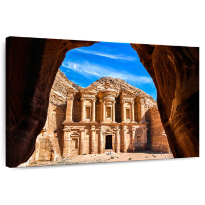 Kavia Ad-Deir In Petra