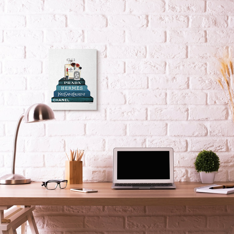 «Fashion Designer Makook Bookstack Blue», art textuel, Toile tendue, H 20 po x l 16 po