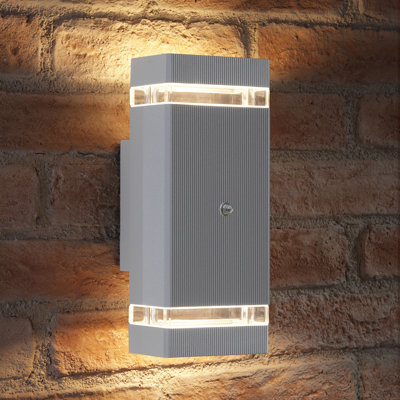 Gabbard 2 - Bulb 26.3cm H Outdoor Flush Mount with Dusk to Dawn