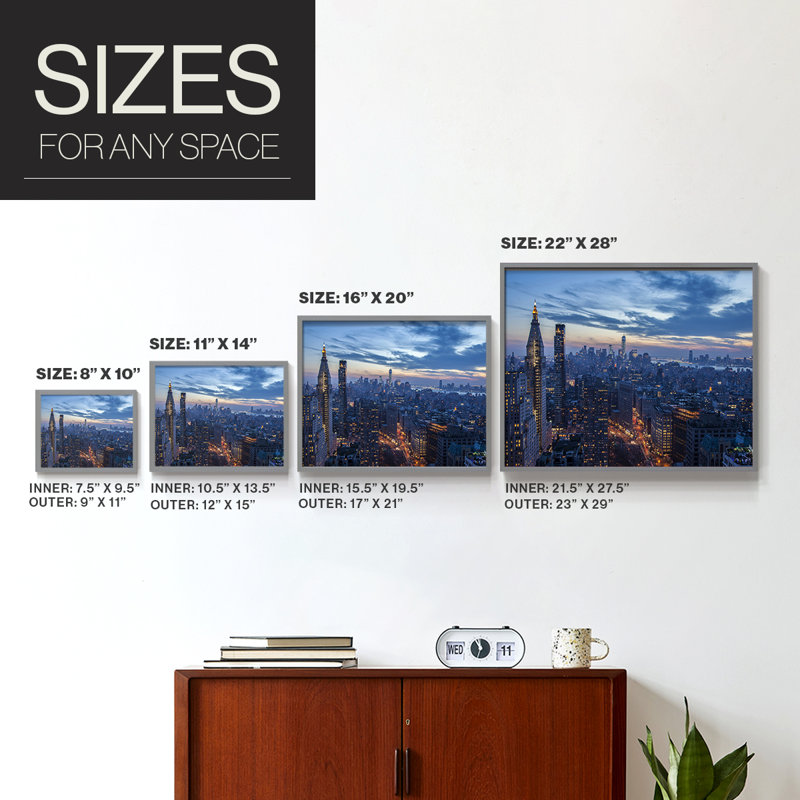 Twilight City - reproduction encadrée - réarmable, H 11 po x l 14 po, Gris