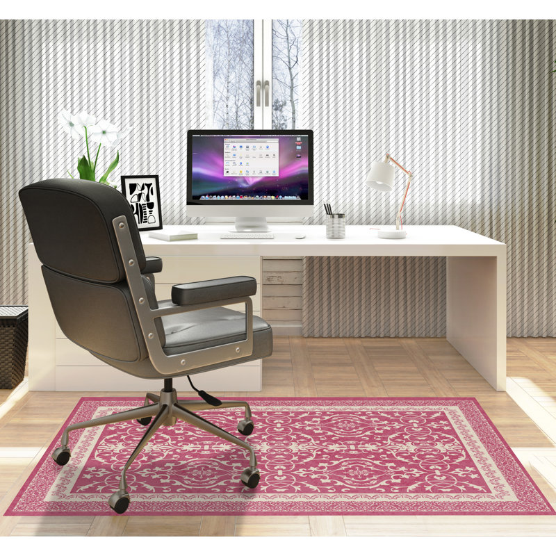 Tapis de chaise rectangulaire à poils courts Rao, L 48 po x L 72 po, Magenta