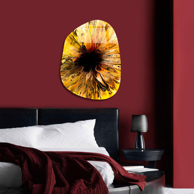 Boze Accent on Tempered Glass