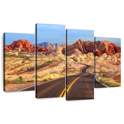 Mehar Highway In Valley Of Fire